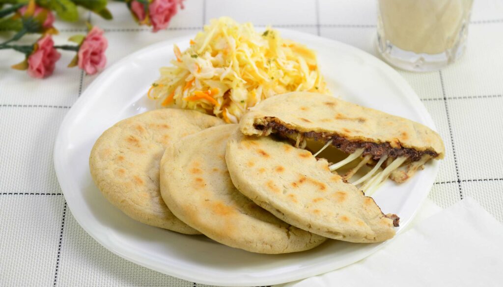 nourriture Bélize Pupusa